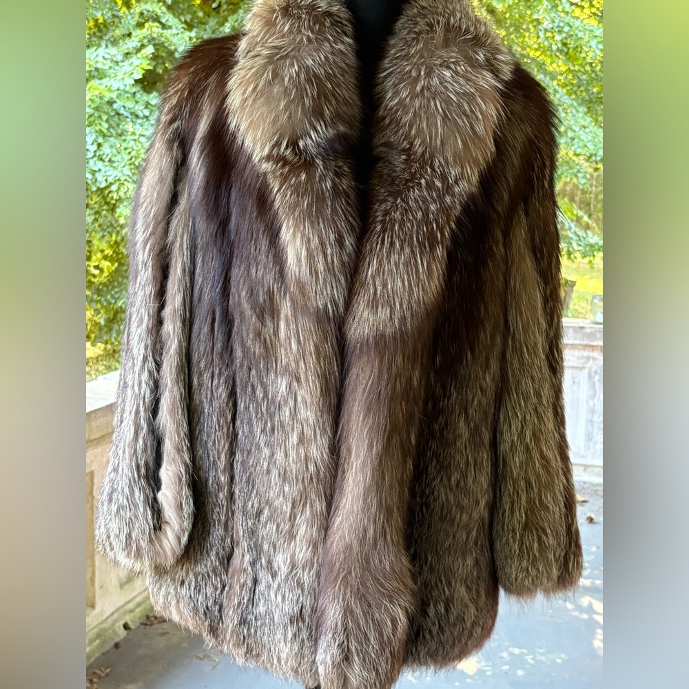 Luxurious Brown crystal fox Fur Coat with Plush Collar (from Japan)